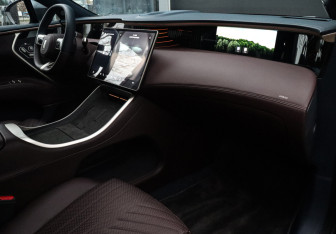 Подержанный автомобиль Avatr 11 2023 года (9 фото)