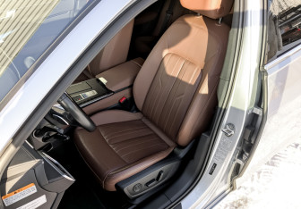 Подержанный автомобиль Audi A6 Sedan 2022 года (20 фото)