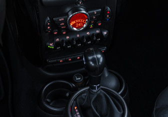 Подержанный автомобиль MINI Countryman 2012 года (15 фото)