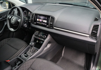 Подержанный автомобиль Skoda Karoq 2021 года (7 фото)