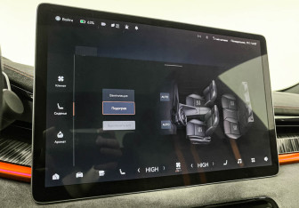 Подержанный автомобиль Zeekr 001 2023 года (20 фото)