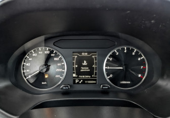 Подержанный автомобиль Chery Tiggo 4 2022 года (16 фото)