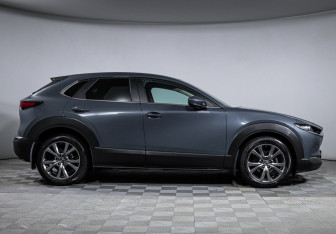 Подержанный автомобиль Mazda CX-30 2021 года (4 фото)