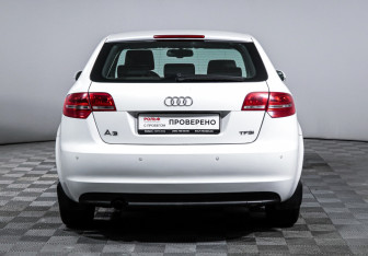 Подержанный автомобиль Audi A3 Hatchback 2012 года (6 фото)
