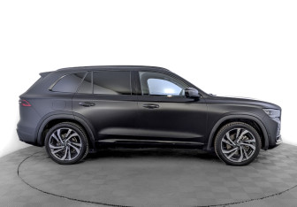 Подержанный автомобиль Geely Monjaro 2024 года (4 фото)