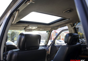 Подержанный автомобиль Nissan Patrol 2005 года (15 фото)