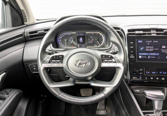 Подержанный автомобиль Hyundai Tucson 2021 года (21 фото)