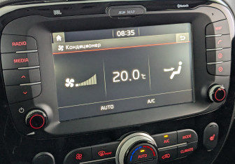 Подержанный автомобиль Kia Soul 2017 года (28 фото)