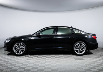 Подержанный автомобиль Audi A6 Sedan 2019 года (8 фото)
