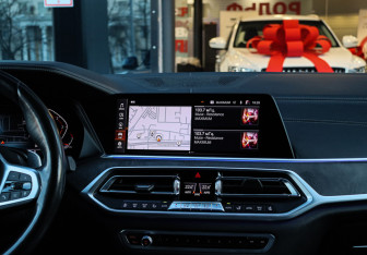 Подержанный автомобиль BMW X7 2019 года (13 фото)