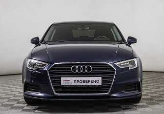 Подержанный автомобиль Audi A3 Sedan 2019 года (2 фото)