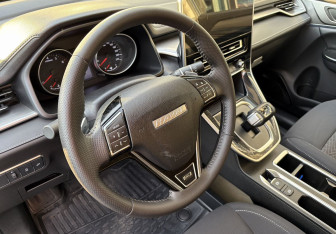 Подержанный автомобиль Haval M6 2023 года (15 фото)