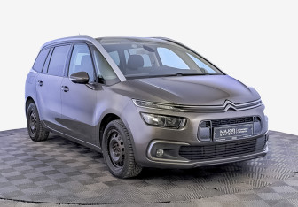 Подержанный автомобиль Citroen C4 Picasso 2017 года (3 фото)