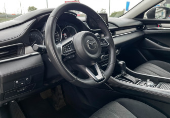 Подержанный автомобиль Mazda 6 Sedan 2018 года (13 фото)