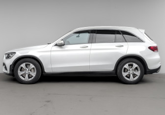 Подержанный автомобиль Mercedes-Benz GLC Coupe 2020 года (8 фото)