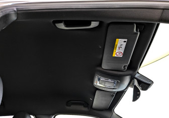 Подержанный автомобиль Mercedes-Benz GLB 2021 года (23 фото)