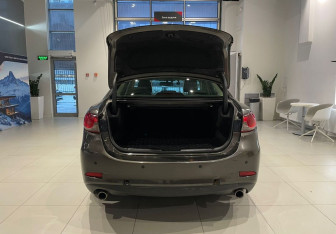 Подержанный автомобиль Mazda 6 Sedan 2018 года (7 фото)