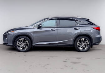 Подержанный автомобиль Lexus RX 2019 года (8 фото)