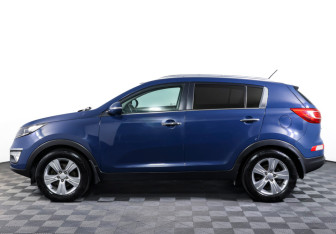 Подержанный автомобиль Kia Sportage 2012 года (8 фото)