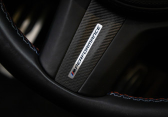 Подержанный автомобиль BMW M4 Coupe 2021 года (23 фото)