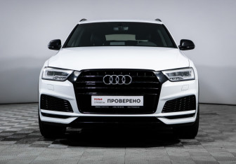 Подержанный автомобиль Audi Q3 2018 года (2 фото)