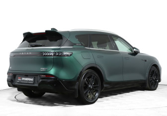 Подержанный автомобиль Voyah Free 2023 года (5 фото)