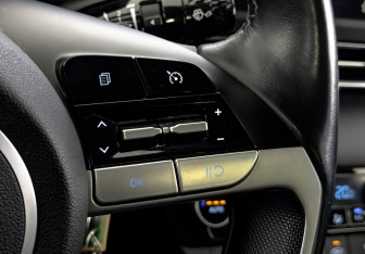 Подержанный автомобиль Hyundai Elantra Sedan 2021 года (28 фото)