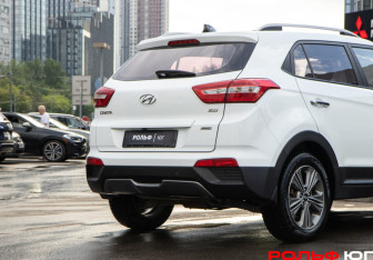 Подержанный автомобиль Hyundai Creta 2018 года (17 фото)