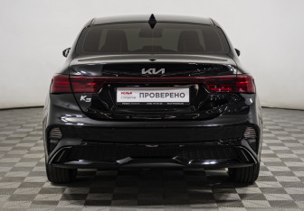 Подержанный автомобиль Kia K3 Sedan 2021 года (5 фото)