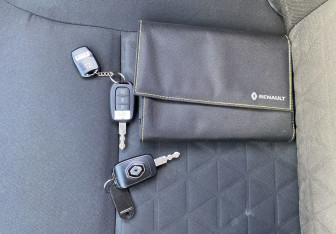 Подержанный автомобиль Renault Duster 2018 года (15 фото)