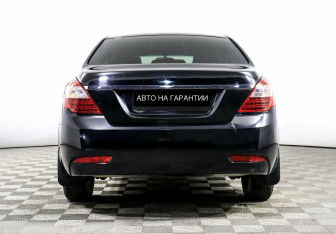 Подержанный автомобиль Geely Emgrand EC7 Sedan 2012 года (4 фото)
