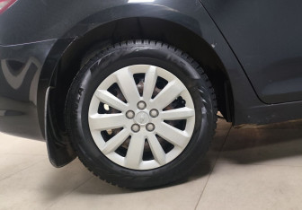 Подержанный автомобиль Chevrolet Cruze Hatchback 2012 года (9 фото)