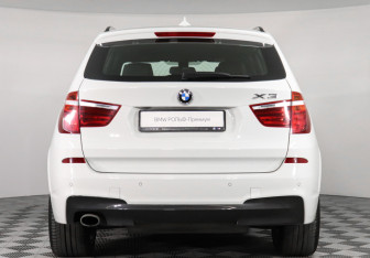 Подержанный автомобиль BMW X3 2015 года (4 фото)