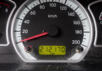 Подержанный автомобиль Daewoo Nexia Sedan 2010 года (9 фото)