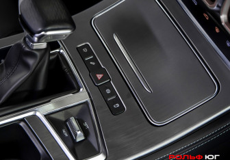 Подержанный автомобиль Jetour X70 2025 года (14 фото)