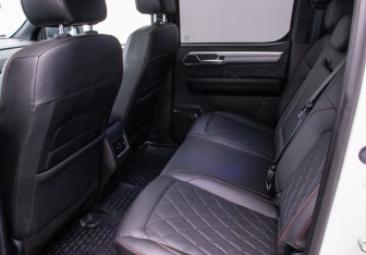 Подержанный автомобиль JAC T9 2024 года (9 фото)