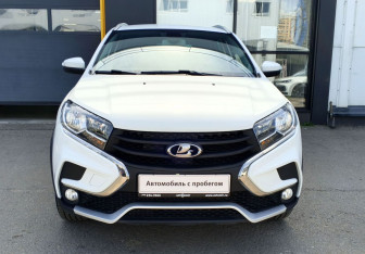 Подержанный автомобиль LADA (ВАЗ) XRAY 2021 года (2 фото)