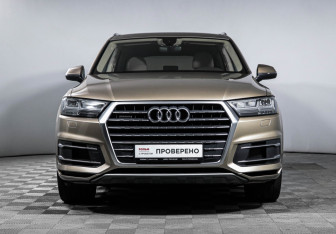 Подержанный автомобиль Audi Q7 2019 года (2 фото)