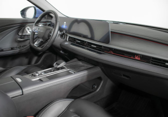 Подержанный автомобиль Chery Arrizo 8 2023 года (9 фото)