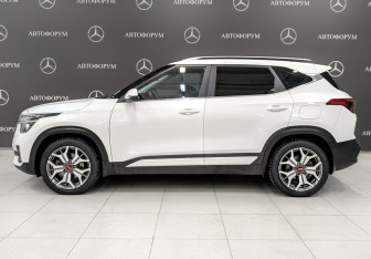 Подержанный автомобиль Kia Seltos 2020 года (8 фото)