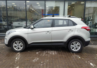 Подержанный автомобиль Hyundai Creta 2019 года (5 фото)