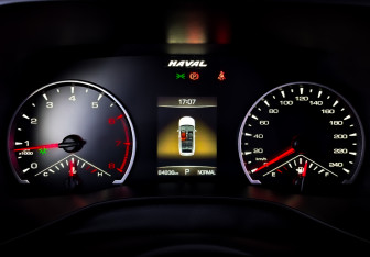 Подержанный автомобиль Haval Jolion 2023 года (13 фото)