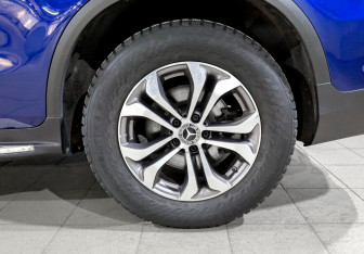 Подержанный автомобиль Mercedes-Benz GLC Coupe 2019 года (17 фото)