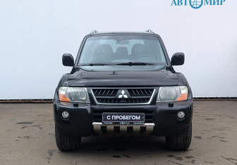 Подержанный автомобиль Mitsubishi Pajero 2006 года (2 фото)
