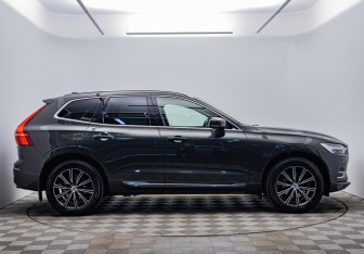 Подержанный автомобиль Volvo XC60 2018 года (4 фото)