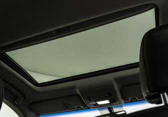 Подержанный автомобиль Lexus ES 2016 года (15 фото)