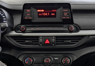 Подержанный автомобиль Kia Cerato Sedan 2019 года (17 фото)