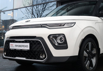 Подержанный автомобиль Kia Soul 2020 года (25 фото)