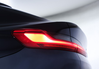 Подержанный автомобиль BMW X4 2018 года (26 фото)