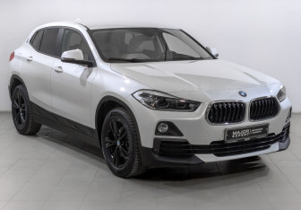 Подержанный автомобиль BMW X2 2018 года (3 фото)
